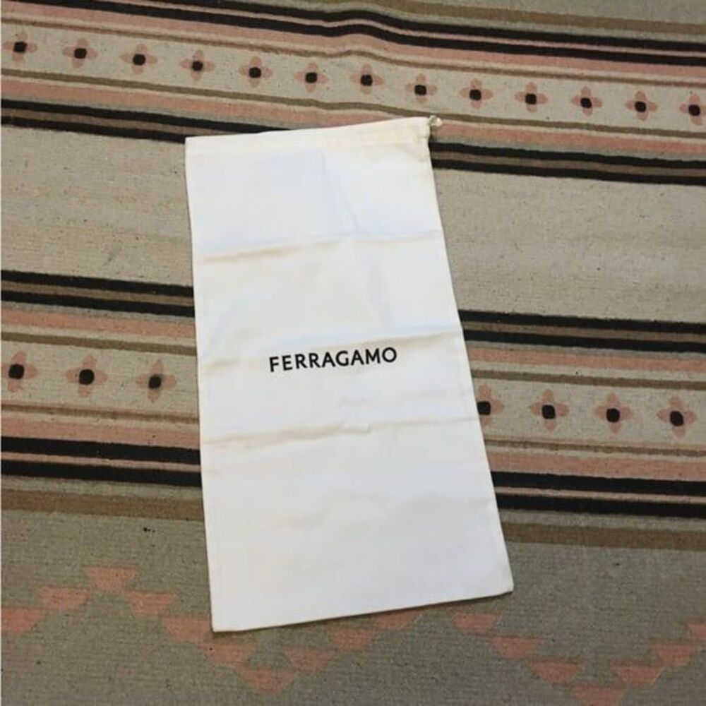 Ferragamo long medium white drawstring dustbag - Picture 2 of 3